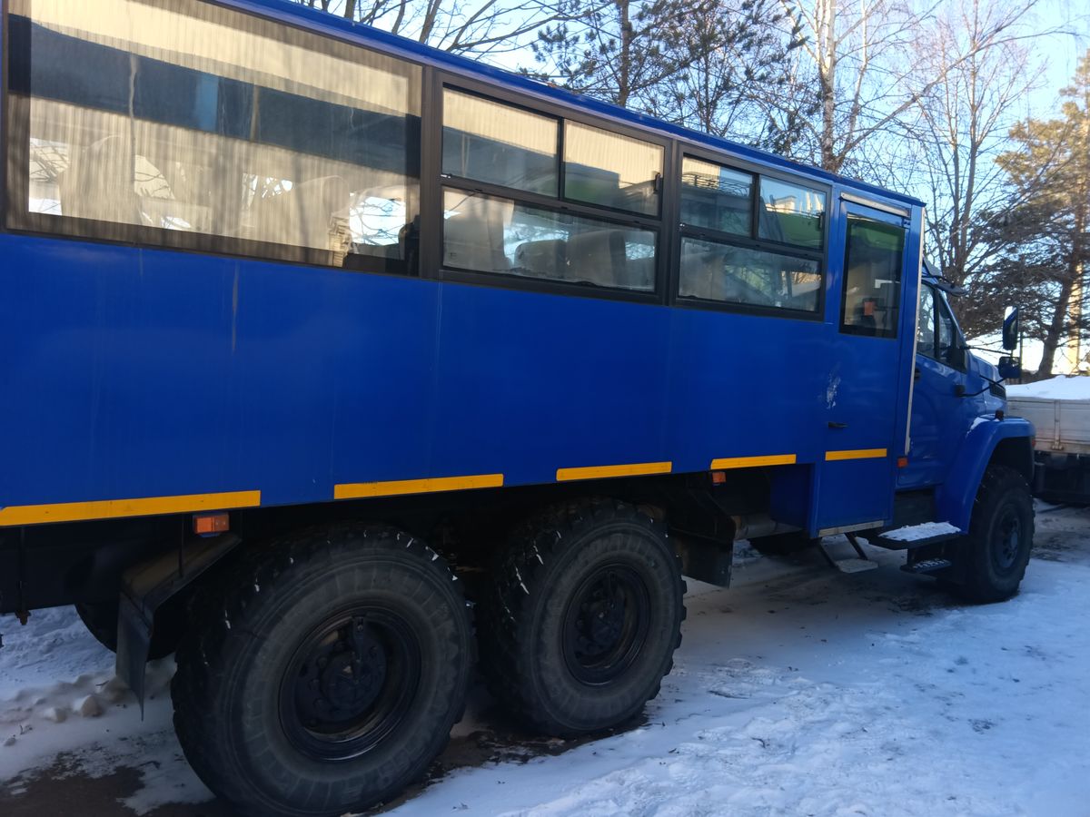 Вахтовый автобус